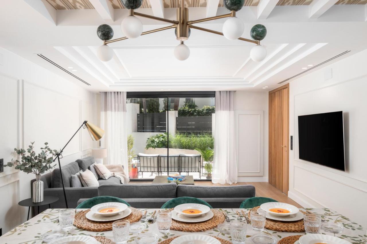 Apartamentos La Zagalilla Malaga Bagian luar foto