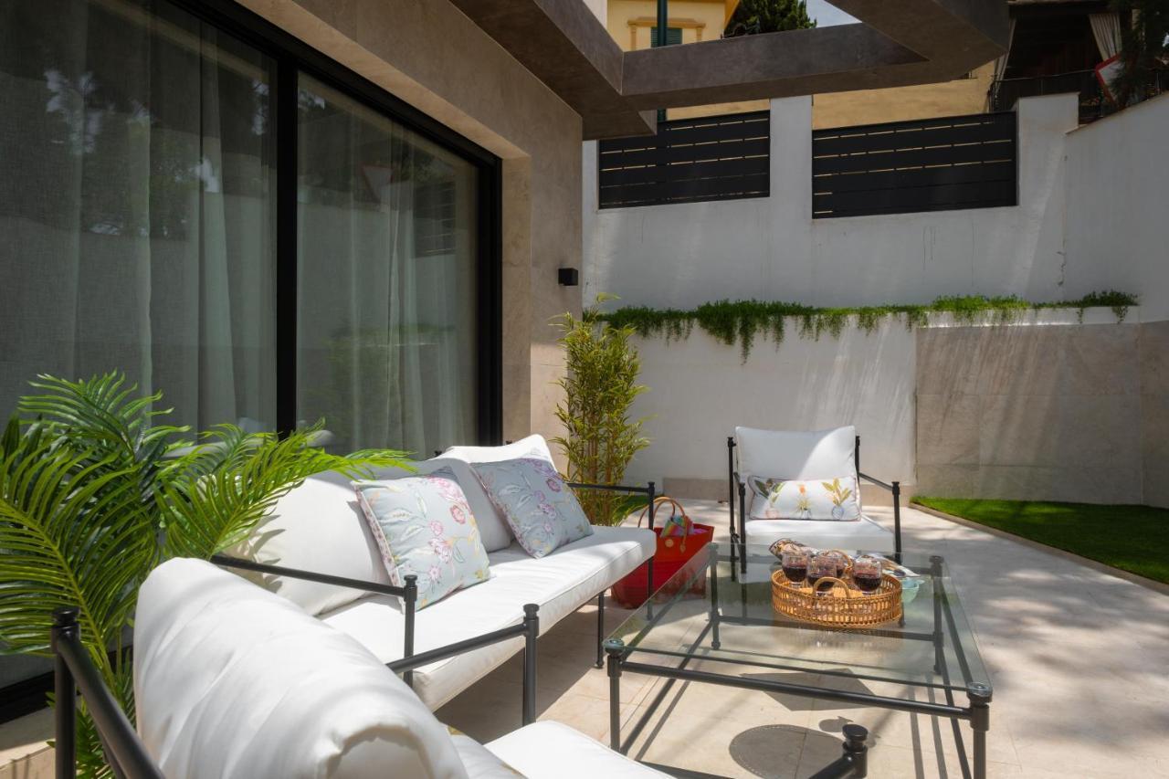 Apartamentos La Zagalilla Malaga Bagian luar foto