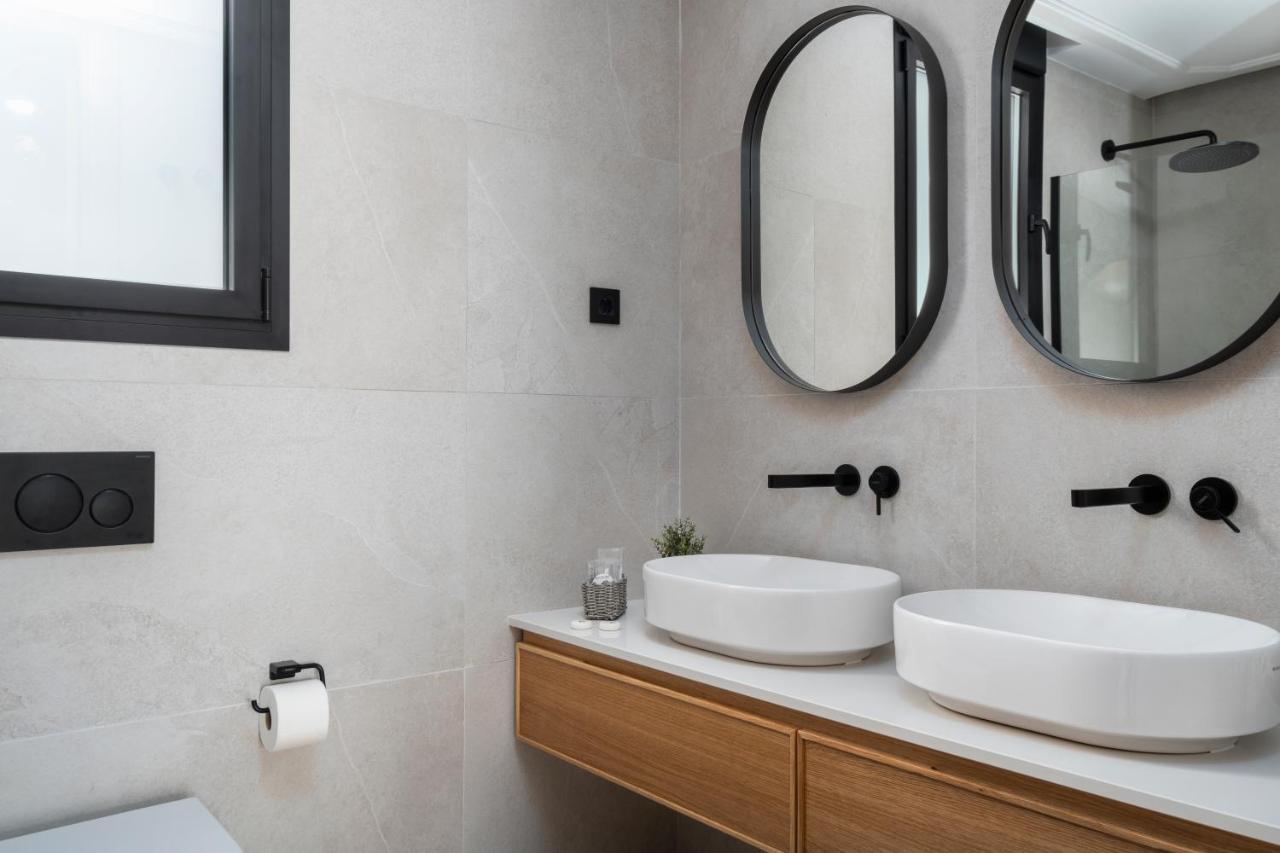 Apartamentos La Zagalilla Malaga Bagian luar foto