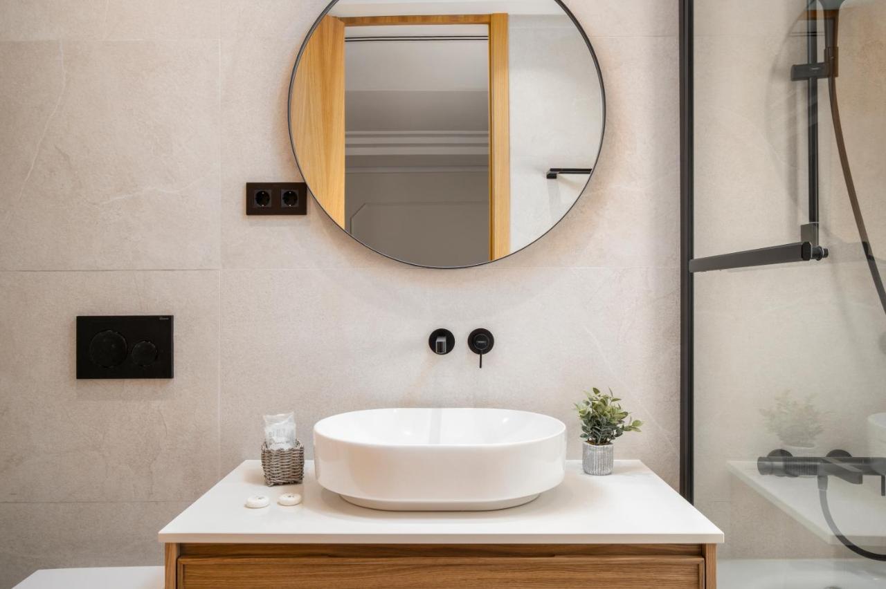Apartamentos La Zagalilla Malaga Bagian luar foto