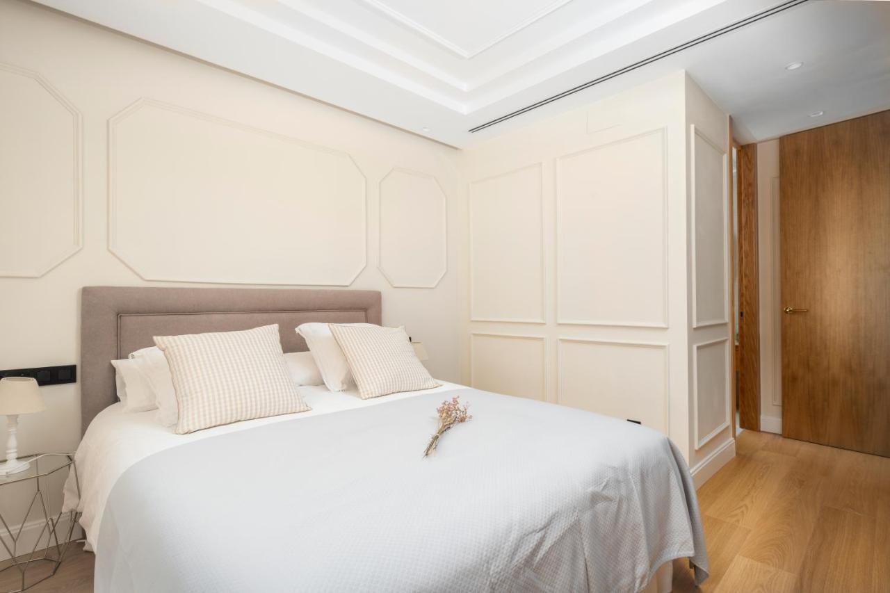 Apartamentos La Zagalilla Malaga Bagian luar foto