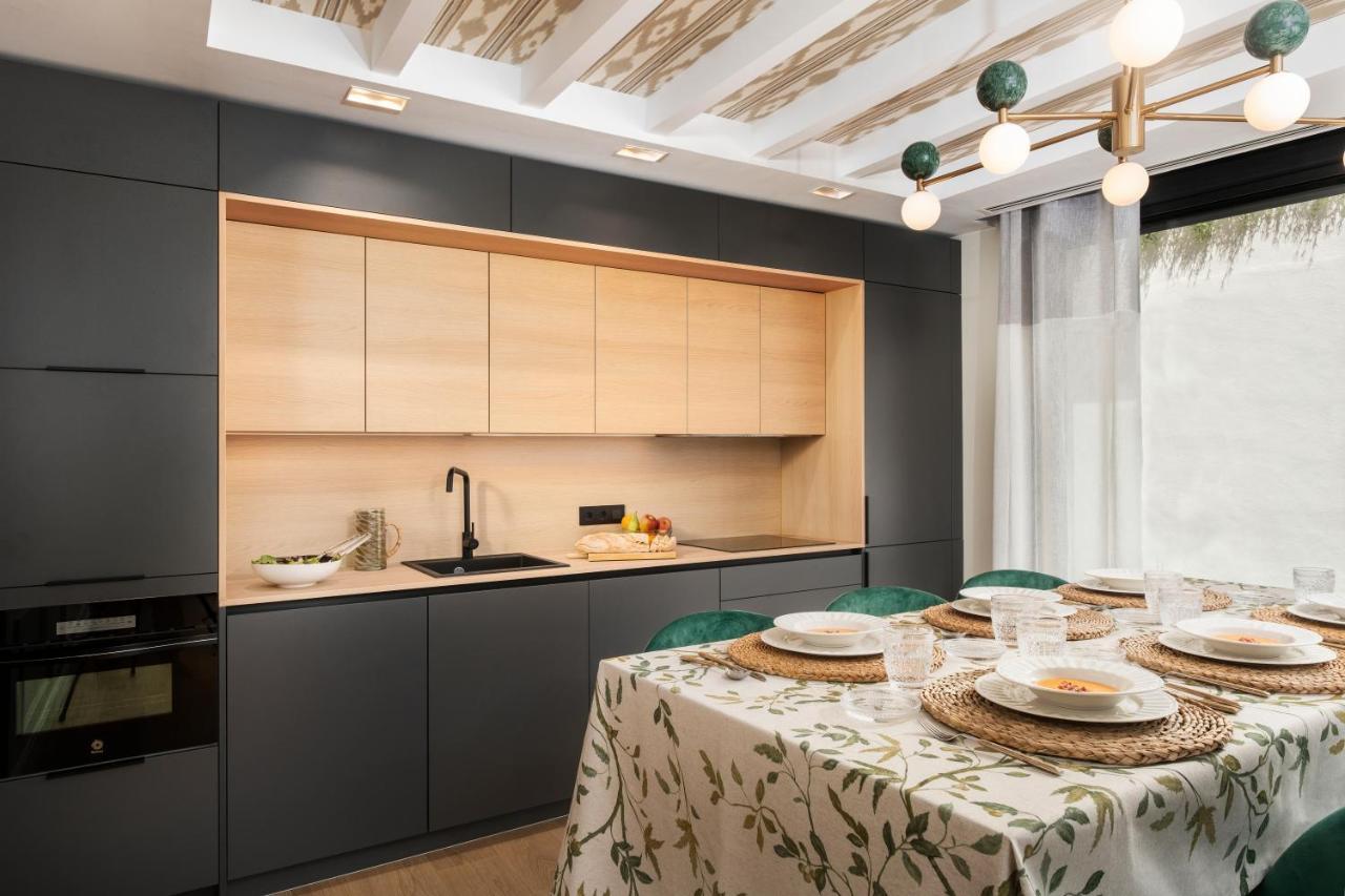 Apartamentos La Zagalilla Malaga Bagian luar foto