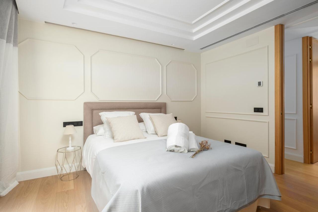 Apartamentos La Zagalilla Malaga Bagian luar foto