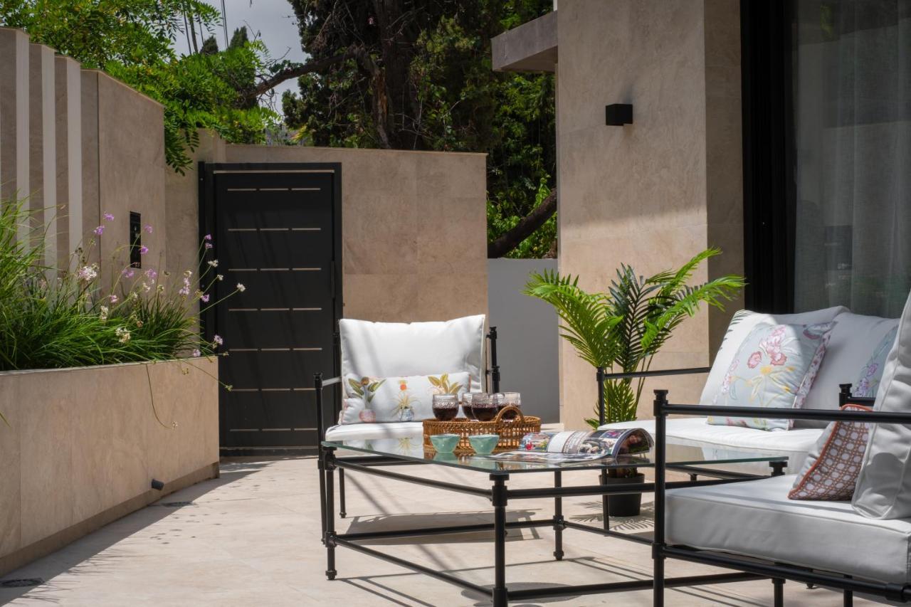 Apartamentos La Zagalilla Malaga Bagian luar foto