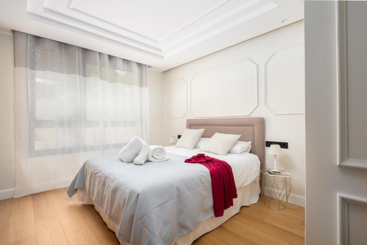 Apartamentos La Zagalilla Malaga Bagian luar foto
