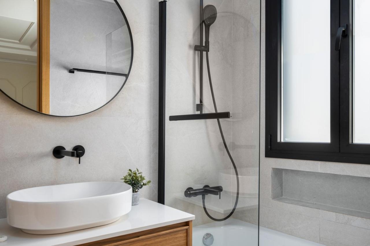 Apartamentos La Zagalilla Malaga Bagian luar foto